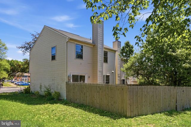 12800 TUMBLING BROOK LN, Woodbridge, VA 22192