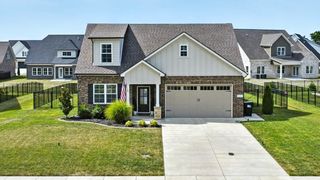 4103 Maples Farm Dr, Murfreesboro, TN 37127