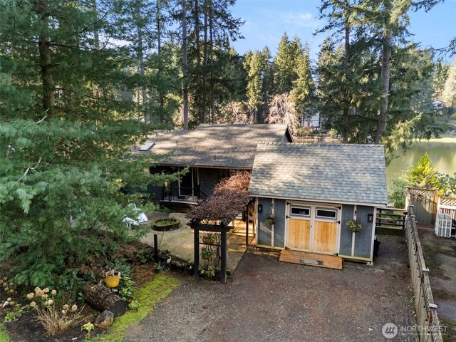 10906 Minterwood Drive NW, Gig Harbor, WA 98329