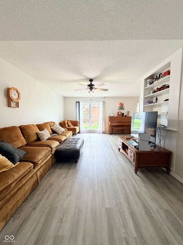 5038 Allisonville Road B, Indianapolis, IN 46205