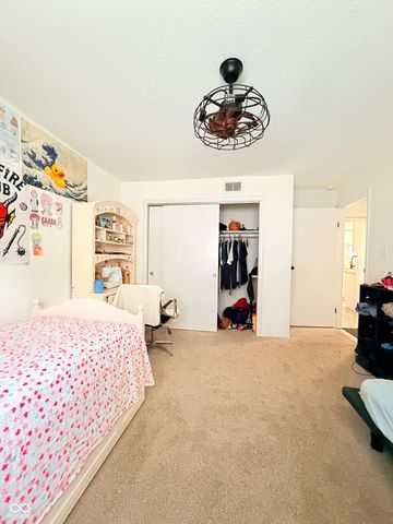 5038 Allisonville Road B, Indianapolis, IN 46205