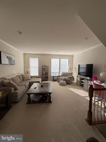 21781 HARROUN TER, Ashburn, VA 20147