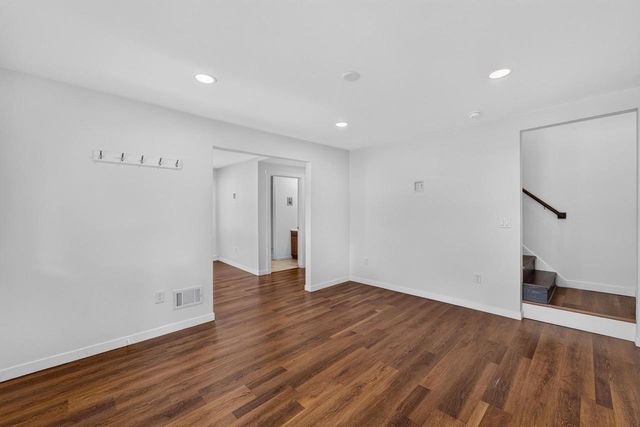 1123 Emerald Street, Madison, WI 53715