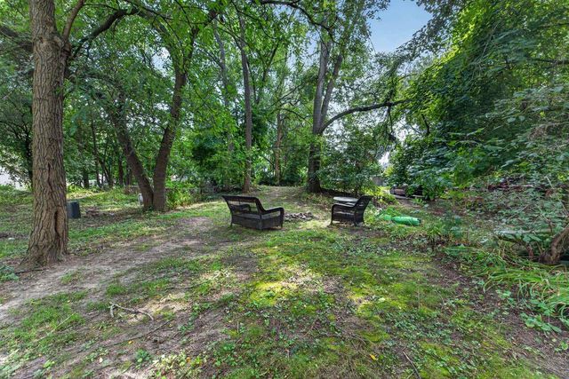 1123 Emerald Street, Madison, WI 53715