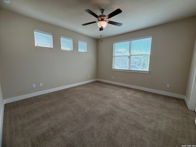 724 Gristmill Dr, New Braunfels, TX 78130