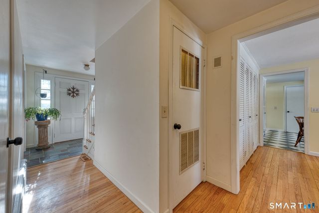 22 Nathans Lane, Madison, CT 06443