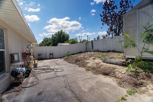 7104 BLUE EARTH COURT, Orlando, FL 32818