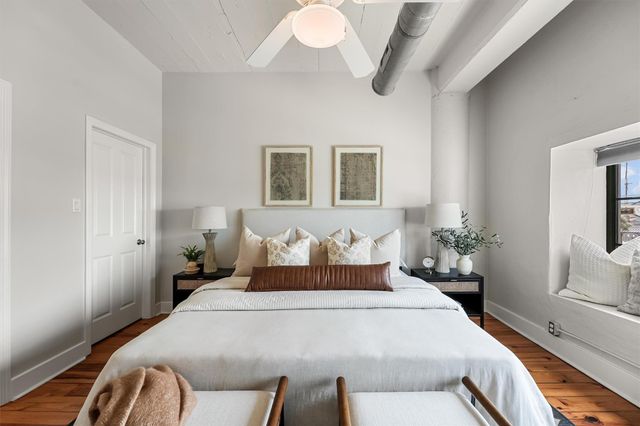 104 21st Avenue 203, Galveston, TX 77550