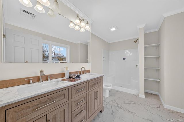 25 Teetsel Street, Saugerties, NY 12477