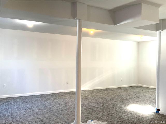 25 Teetsel Street, Saugerties, NY 12477