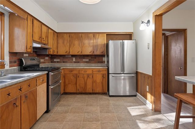 47 Pleasant Street, Phelps, NY 14532