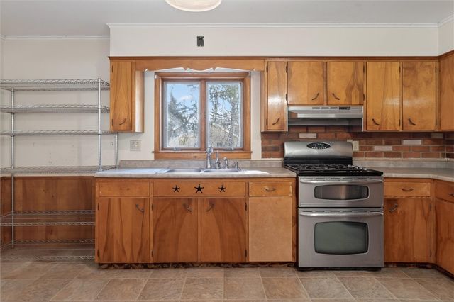 47 Pleasant Street, Phelps, NY 14532