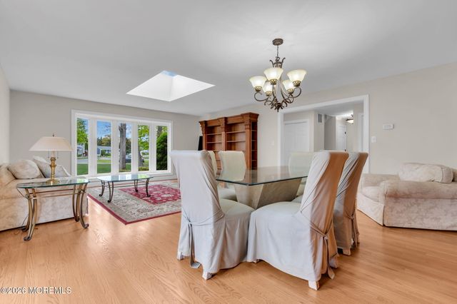 418 Mamie Court, Brick, NJ 08723