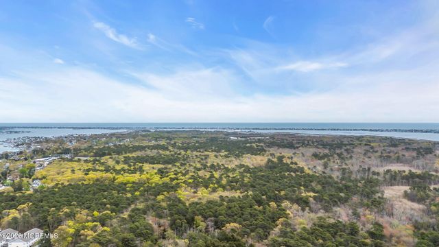 418 Mamie Court, Brick, NJ 08723