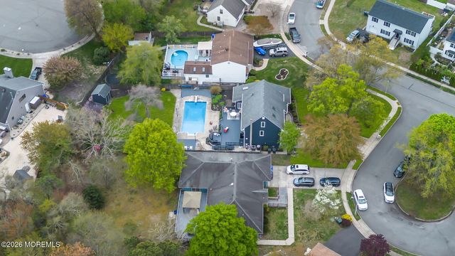 418 Mamie Court, Brick, NJ 08723