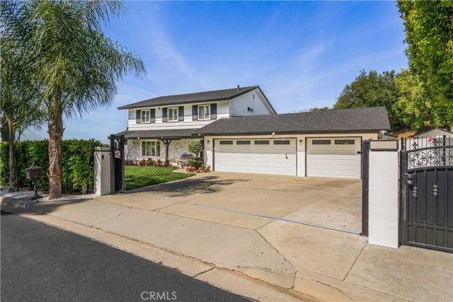 573 N Jalapa, Covina, CA 91724