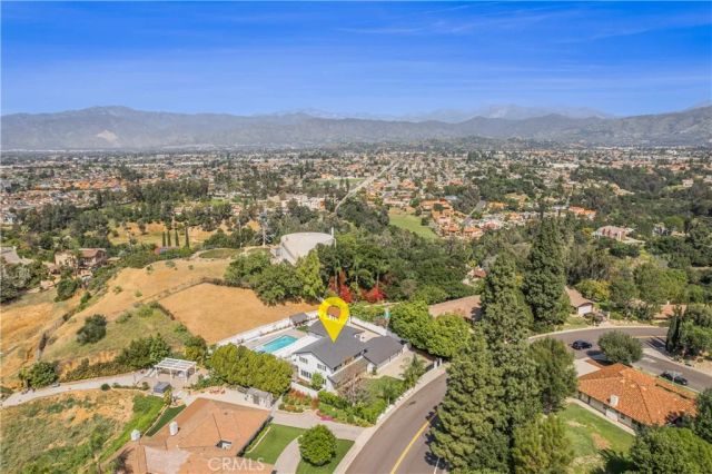 573 N Jalapa, Covina, CA 91724