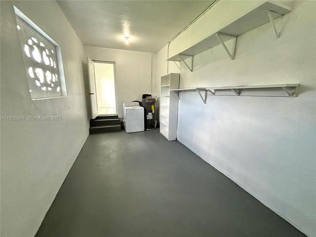 2145 NW 64th St, Miami, FL 33147