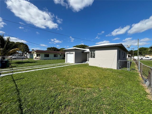 2145 NW 64th St, Miami, FL 33147