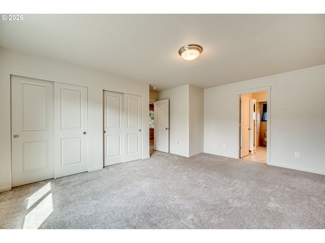 5905 Ne 56TH Cir, Vancouver, WA 98661