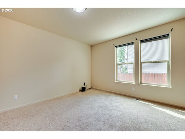 5905 Ne 56TH Cir, Vancouver, WA 98661