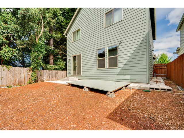5905 Ne 56TH Cir, Vancouver, WA 98661