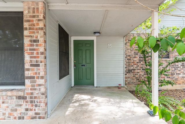 2906 Jadewood CT B, Austin, TX 78748