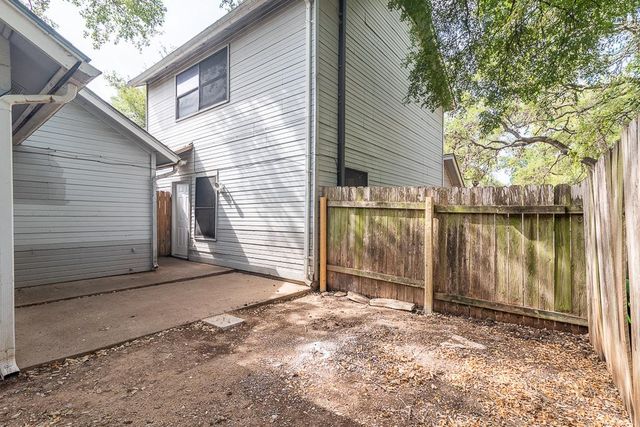 2906 Jadewood CT B, Austin, TX 78748
