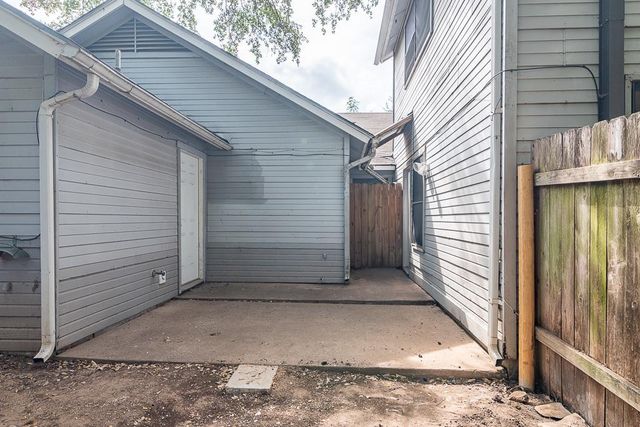 2906 Jadewood CT B, Austin, TX 78748