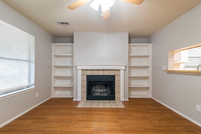 2906 Jadewood CT B, Austin, TX 78748