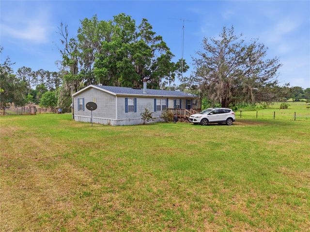 5820 NW 160TH STREET, Reddick, FL 32686