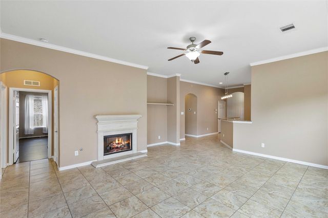 13814 Mckinney Creek Lane, Houston, TX 77044