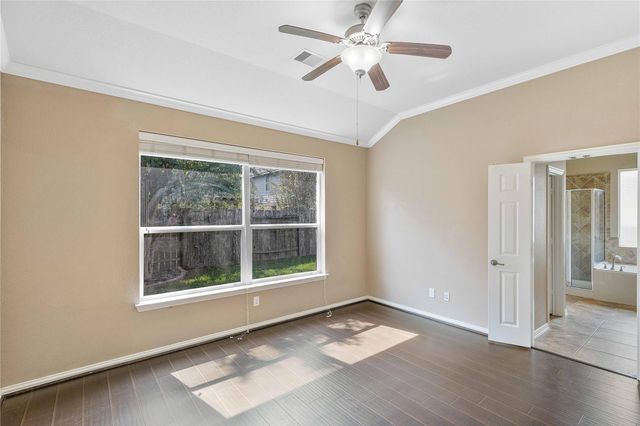 13814 Mckinney Creek Lane, Houston, TX 77044