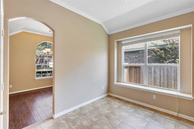 13814 Mckinney Creek Lane, Houston, TX 77044