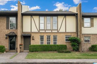 3018 ABBEY PARK, Vestavia Hills, AL 35243