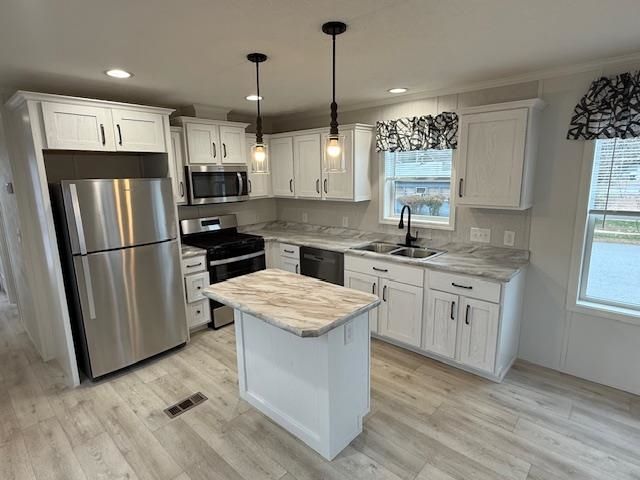 10 Courtesy Avenue, Belmont, NH 03220