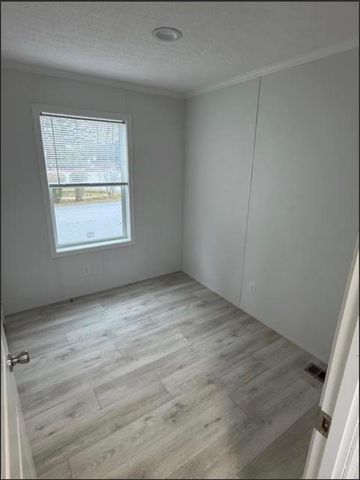 10 Courtesy Avenue, Belmont, NH 03220