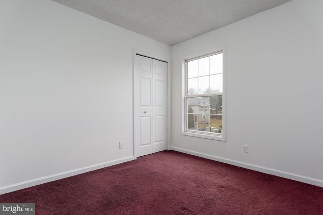 40 JOHNS DR, Enola, PA 17025