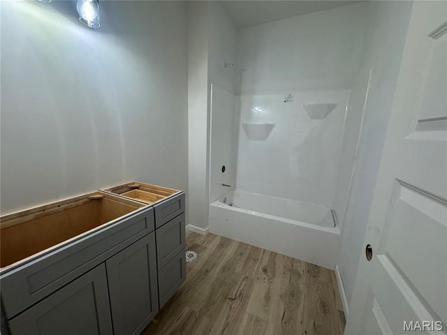 108 Hickory Heits Court, Moscow Mills, MO 63362