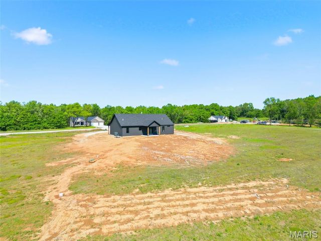 108 Hickory Heits Court, Moscow Mills, MO 63362