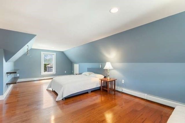 32 Sanford Street, Melrose, MA 02176