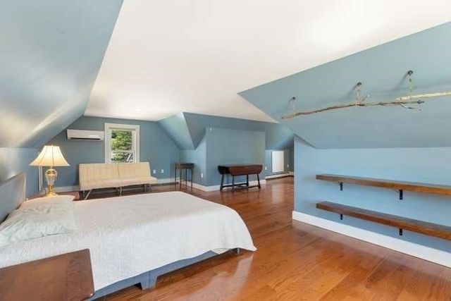 32 Sanford Street, Melrose, MA 02176