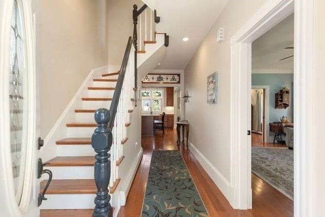 32 Sanford Street, Melrose, MA 02176