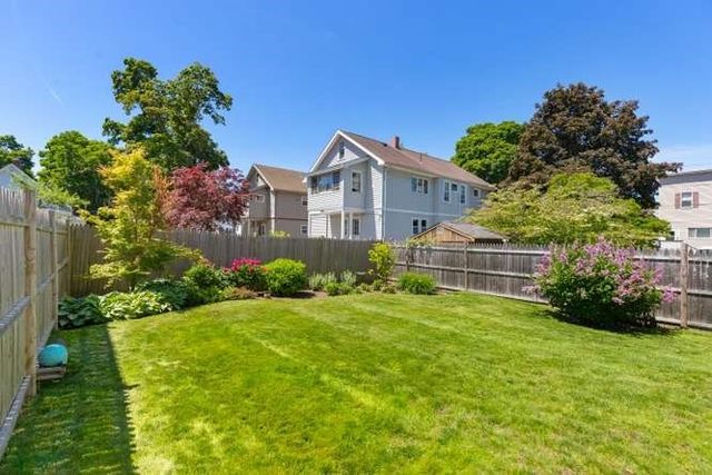 32 Sanford Street, Melrose, MA 02176