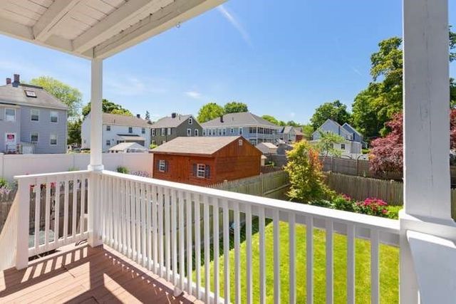 32 Sanford Street, Melrose, MA 02176