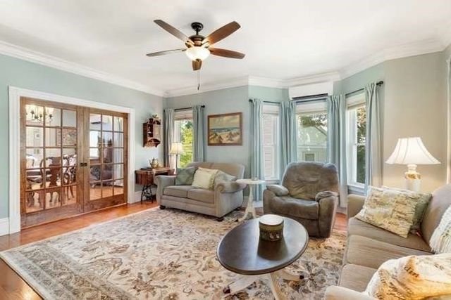 32 Sanford Street, Melrose, MA 02176