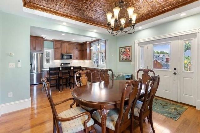 32 Sanford Street, Melrose, MA 02176