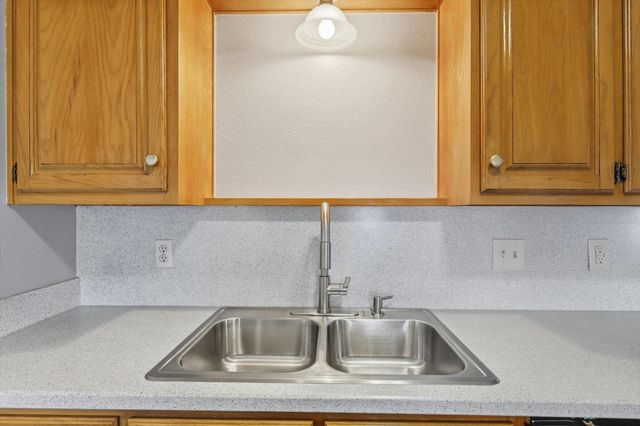 518 Leuty Street, Justin, TX 76247