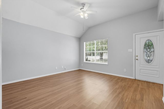 518 Leuty Street, Justin, TX 76247