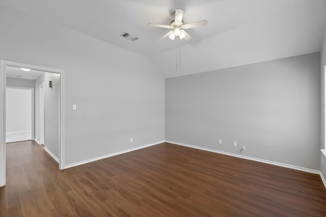 518 Leuty Street, Justin, TX 76247